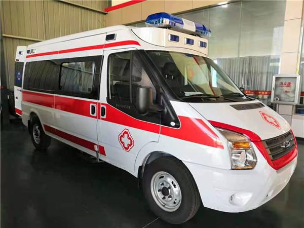 文县福特V362救护车